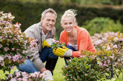 Cubic-yard waste estimate for landscaping services in Marylebone